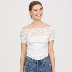H&M nwot off shoulder lace top
